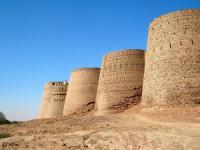 Derawar fort, Cholistan desert (Pakistan)