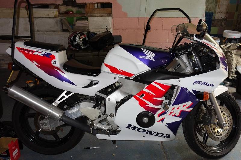 Honda cbr250rr mc22