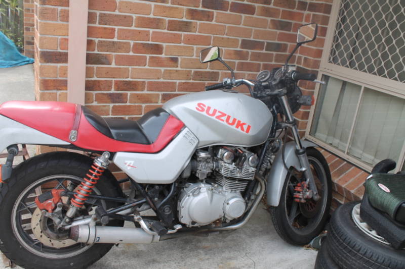 Suzuki Katana 650cc - Brisbane Motorcycles