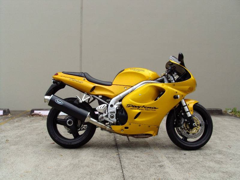 Triumph daytona t595 955 - Sydney Motorcycles