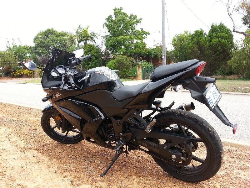 Kawasaki Ninja 250cc $4,800 - Perth Motorcycles