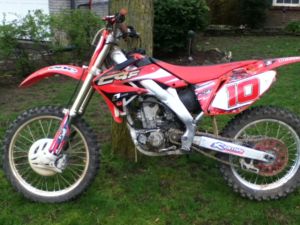 Honda CRF250R - Kitchener Motorcycles