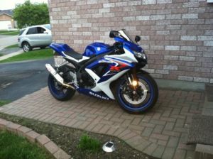 8,000 Suzuki GSX-R - Kitchener Motorcycles