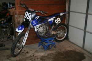 3,000 Yamaha YZF Kitchener - Kitchener Motorcycles