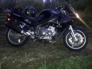 Triumph Sprint RS - Kitchener Motorcycles