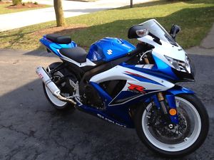 Suzuki GSX-R $7500 - Kitchener Motorcycles