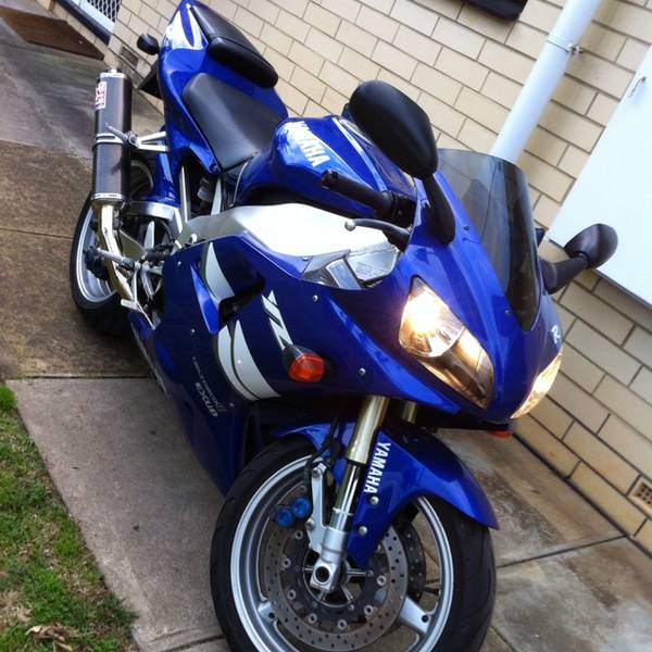 Immaculate  1999 R1  - Adelaide Motorcycles