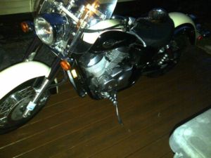  Honda Shadow 2000 - Halifax Motorcycles