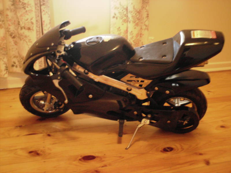 black poket - Adelaide Motorcycles