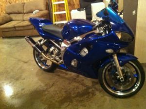Yamaha YZF-R6 - Moncton Motorcycles