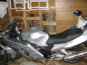  Honda CBR 2003 - Moncton Motorcycles