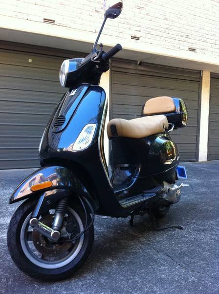 BLACK & TAN COMBO VESPA LX150cc - Sydney Motorcycles