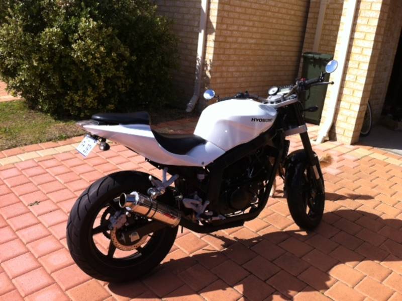 Hyosung GT250 EFI  - Perth Motorcycles
