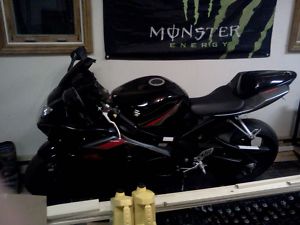  Suzuki GSX-R 1000 - Saint John Motorcycles