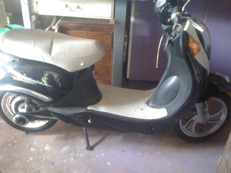 GREAT CONDITION ELECTRIC SCOOTER - Sydney Motorcycles