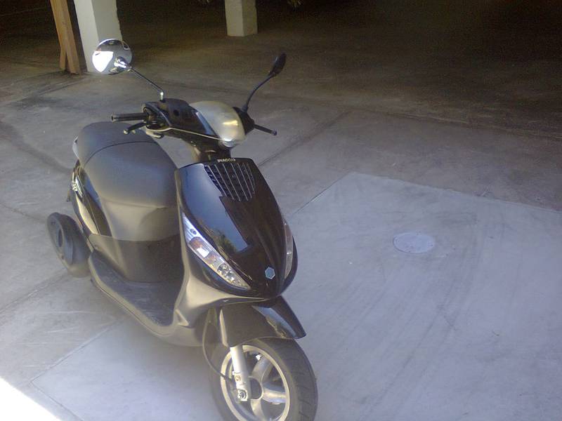 Piaggio Zip Scooter Adelaide - Adelaide Motorcycles
