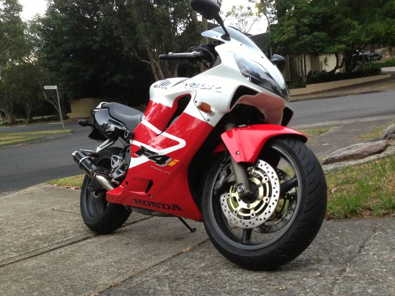 Honda CBR 600cc - Sydney Motorcycles