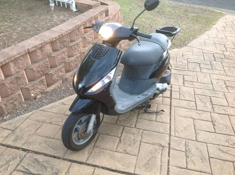 $1000  VESPA SCOOTER  - Sydney Motorcycles