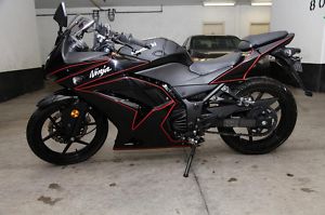 perfect shape Kawasaki Ninja 2009 - Toronto Motorcycles