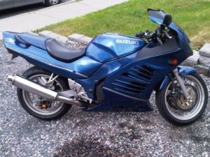 Suzuki Rf600R - Toronto Motorcycles