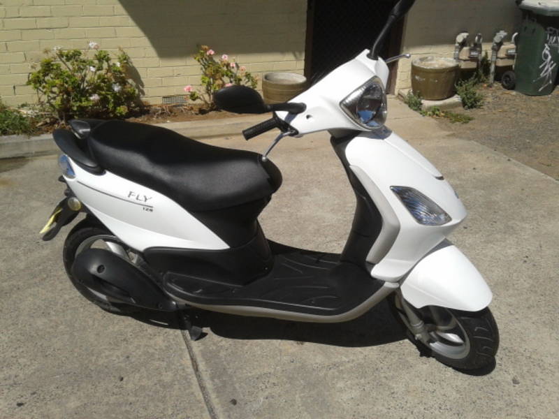 Excellent condition  Piaggio Fly 125cc - Melbourne Motorcycles