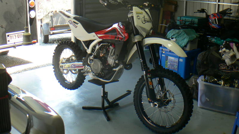 2009  husky tc 450 cc - Brisbane Motorcycles