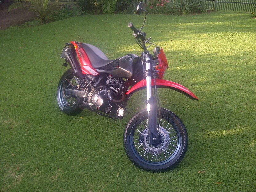  Supermoto Bike  200 cc - Pretoria Motorcycles
