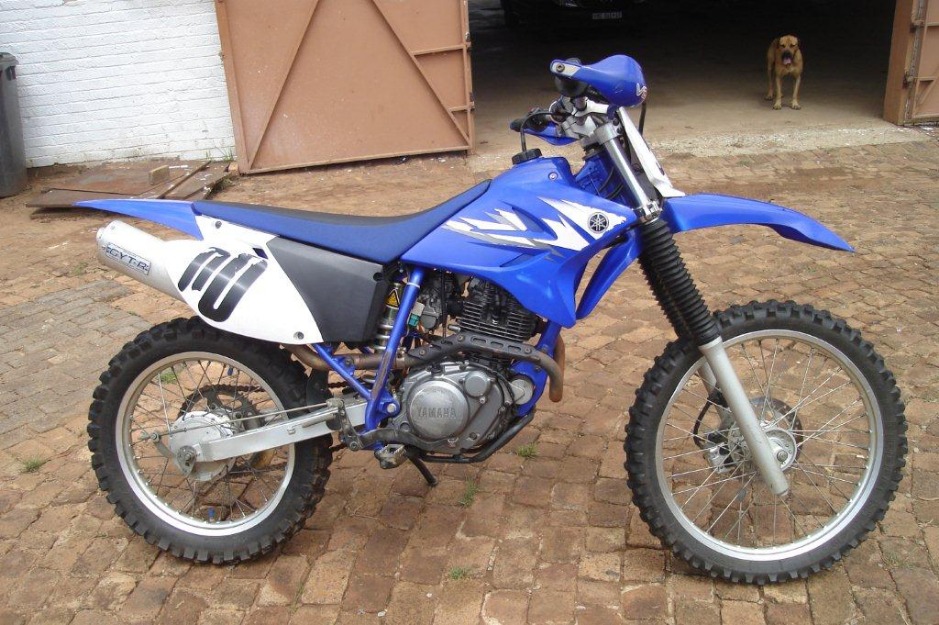 2 x Yamaha Bikes - Boksburg Motorcycles