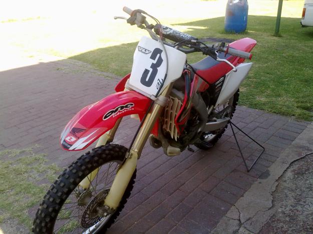 Honda crf 250r  - Pretoria Motorcycles