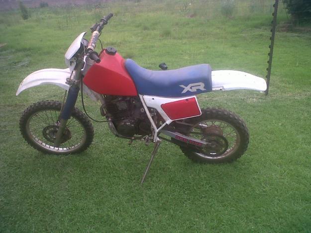 Twin Carb XR 500 cc - Pretoria Motorcycles