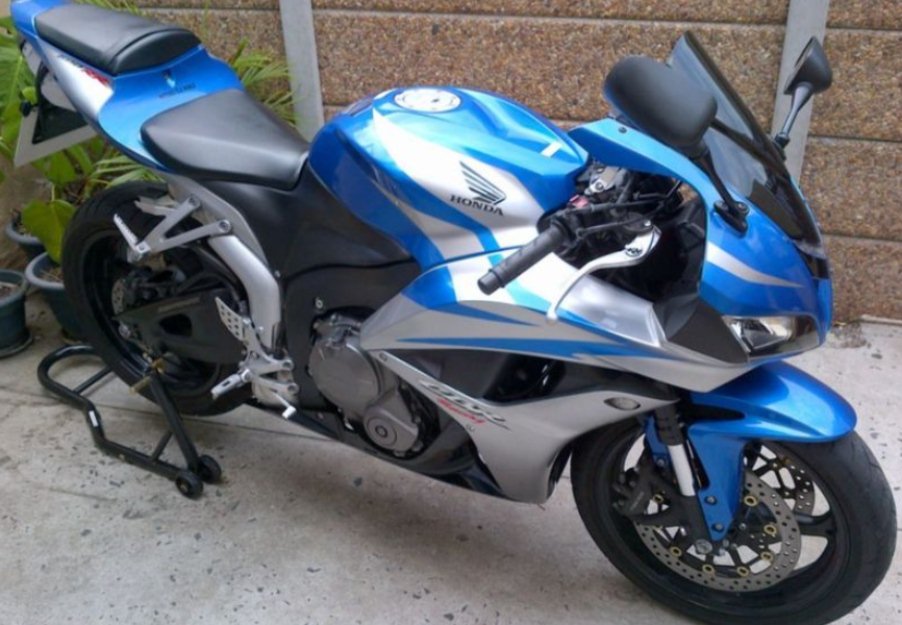 Honda cbr 600 rr - Pretoria Motorcycles