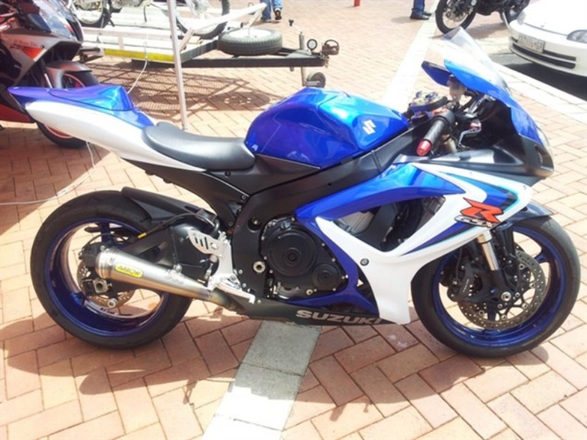 Blue Suzuki GSXR 600cc - Pretoria Motorcycles