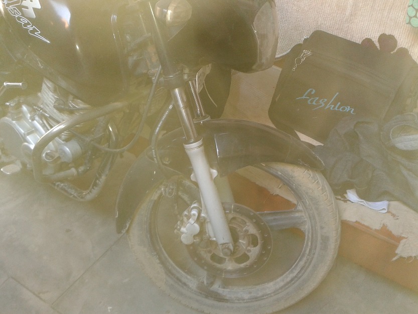 pulsar 150cc   bajaj  - Ludhiana Motorcycles