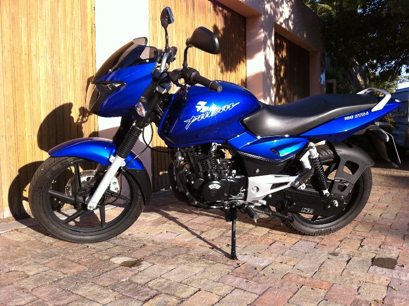 Bajaj Pulsar 180cc - Cape Town Motorcycles