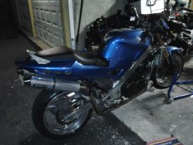 urgenlty honda vfr 750 cc - Cape Town Motorcycles