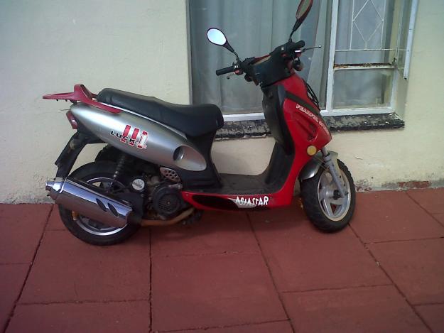  for sale red scooter - Alberton Motorcycles