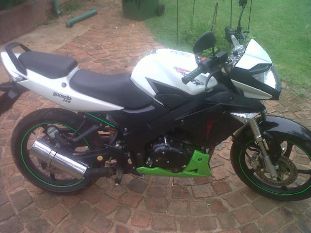 Moto Intruder 250cc - Alberton Motorcycles