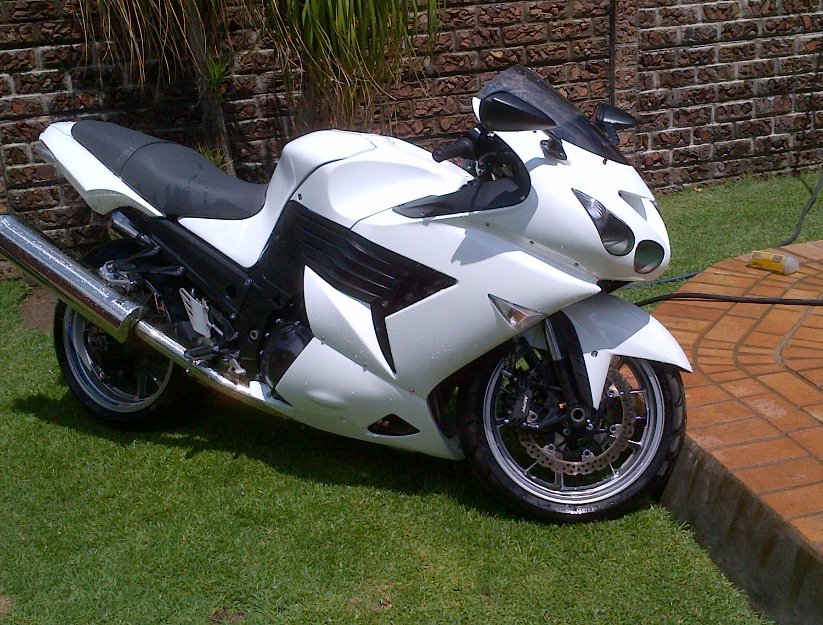 08 kawasaki zx14 - Alberton Motorcycles