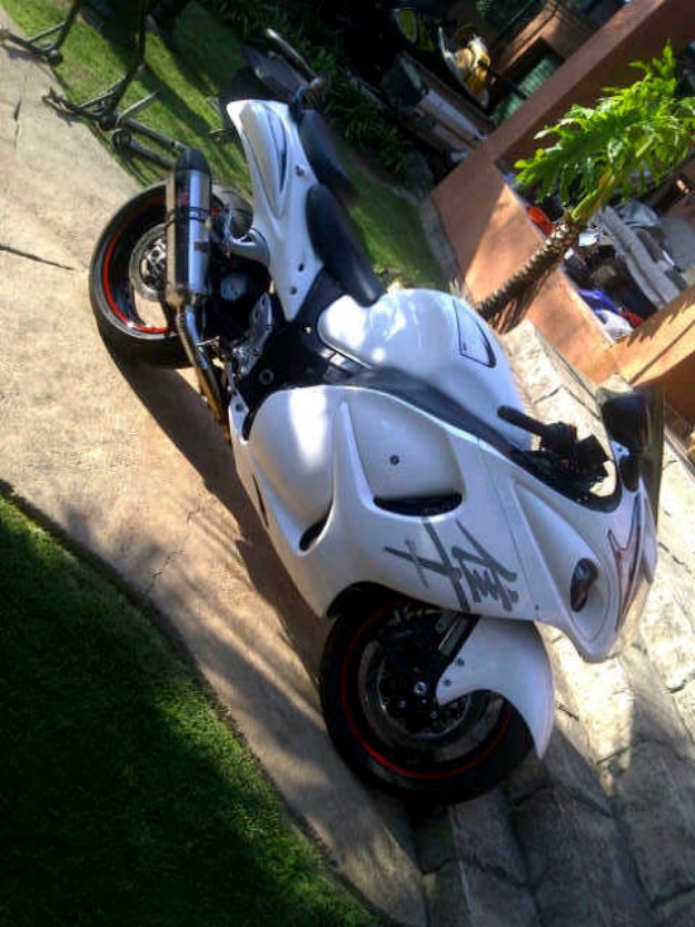 11 suzuki hayabusa  - Alberton Motorcycles