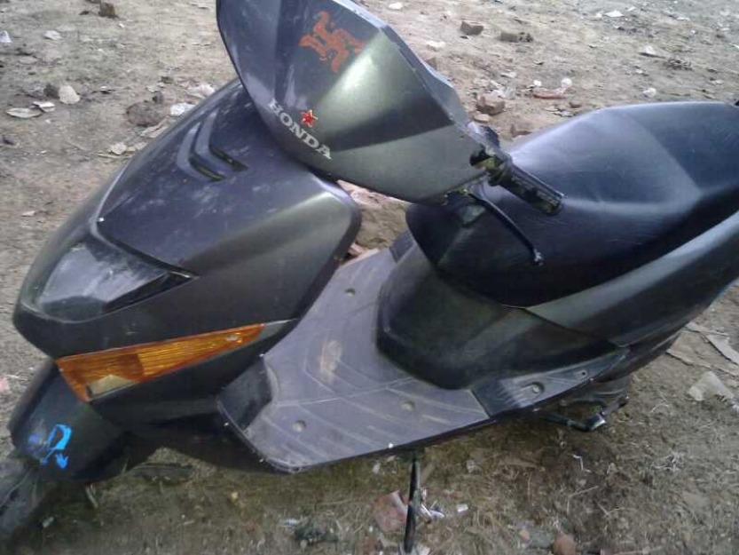 Honda Deo     2009 - Allahabad Motorcycles