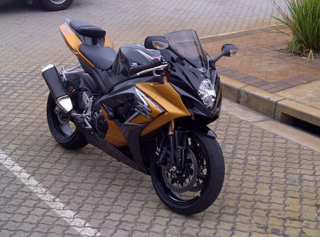 Suzuki gsxr 750cc - Kimberley Motorcycles