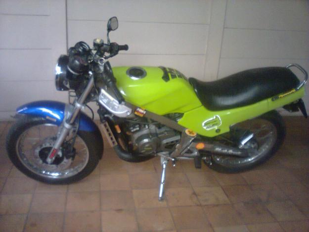 Limited editiokips Kr 150  - Boksburg Motorcycles