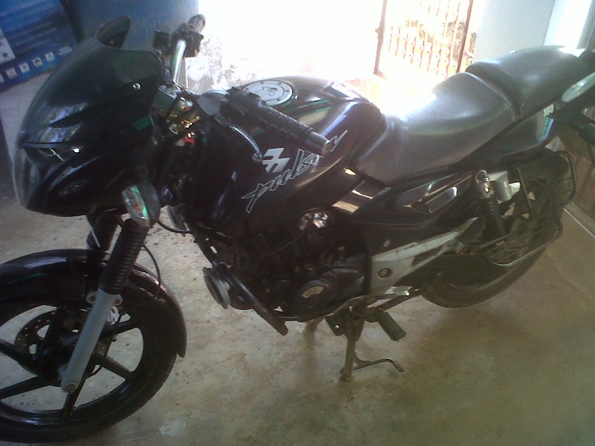 Bajaj Pulsar 180cc   2008 - Bhilai Motorcycles