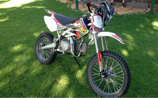 XP stomper 125cc - Alberton Motorcycles