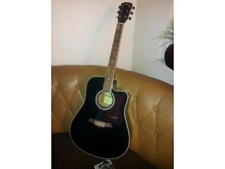 WESTFIELD ACOUSTIC GUITAR  - London Musical Instruments