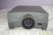 NEC projector  - Dublin Electronics