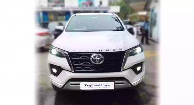Best Pre-Owned Toyota Fortuner Car near me - Delhi Used Cars