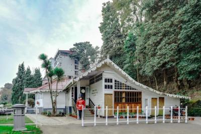 Best Hotels and Resorts in Darjeeling | 5 Star Hotels in Darjeeling - Other Hotels, Motels, Resorts, Restaurants