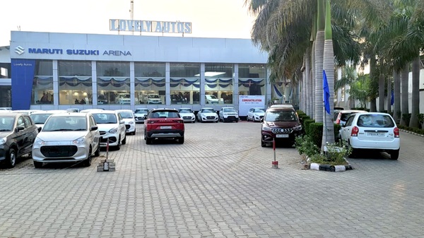 Reach Out To Lovely Autos For Jimny Car Showroom In Nawanshahr - Chandigarh New Cars