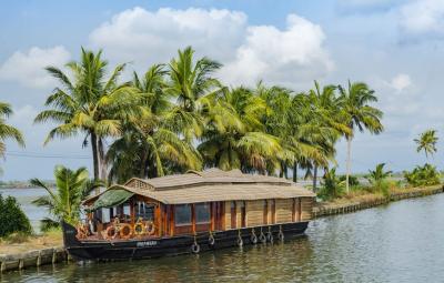 Houseboat Packages in Madurai